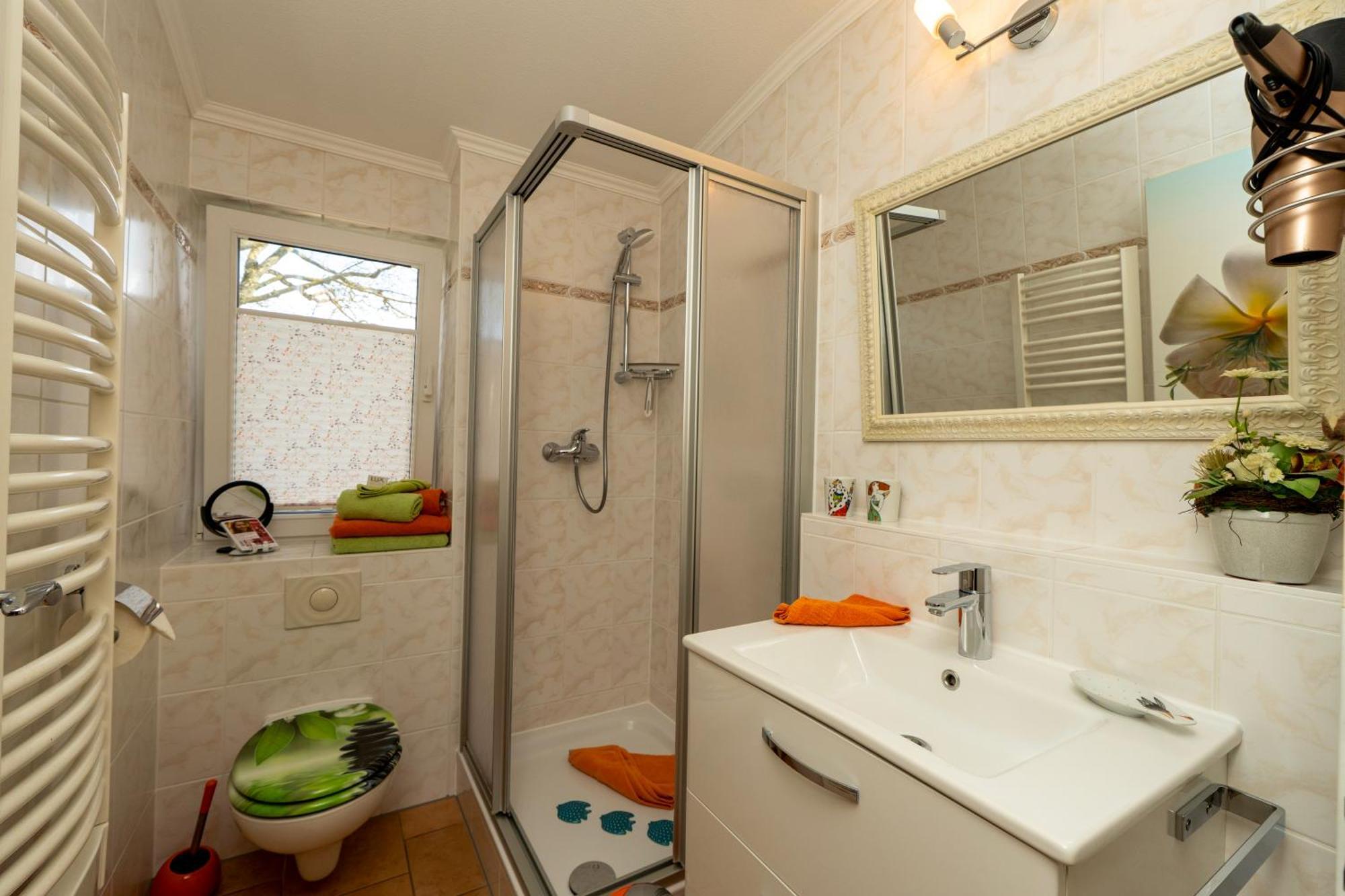 Haus Mozart Fewo Mit Balkon บินซ์ ภายนอก รูปภาพ