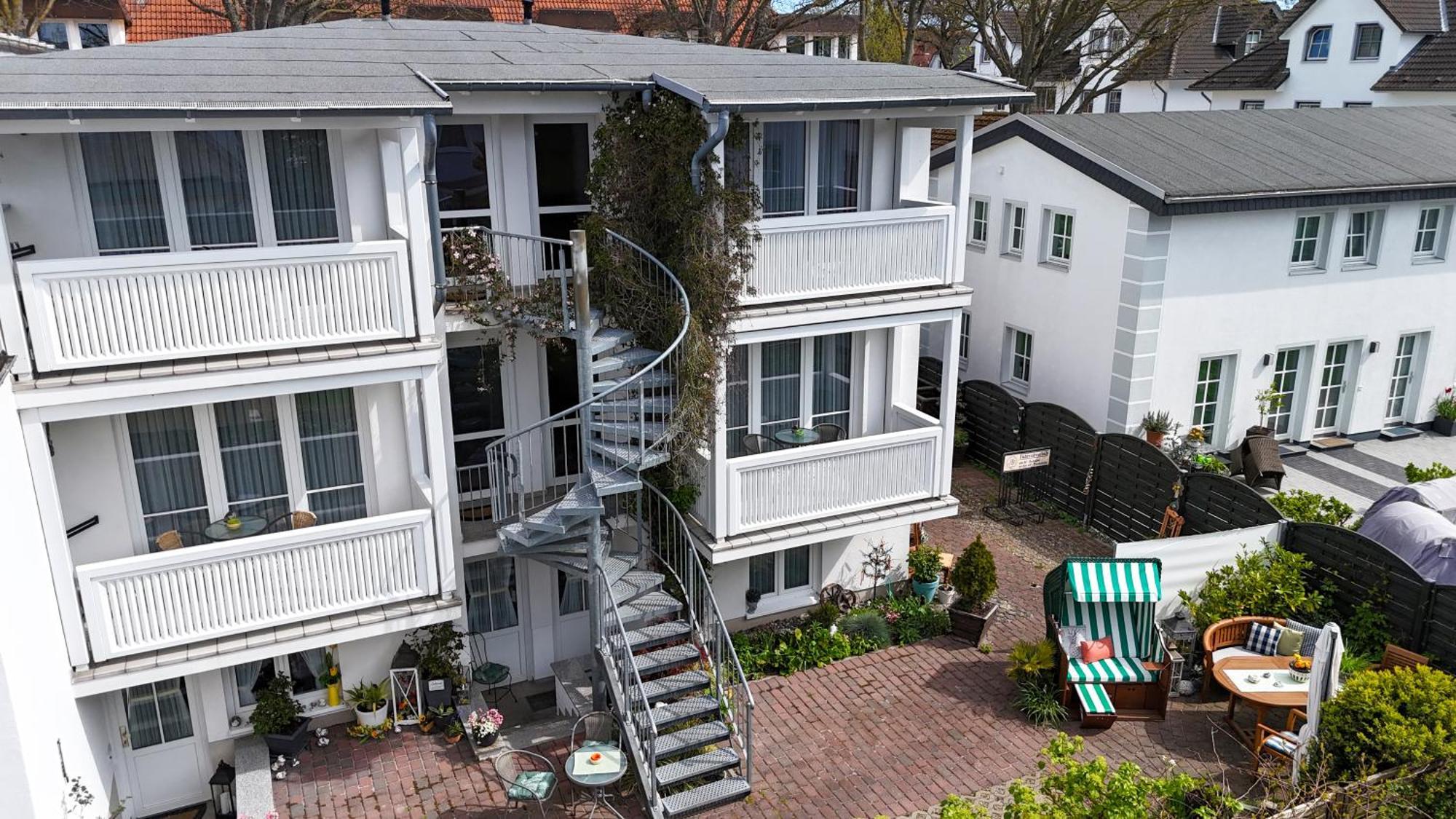 Haus Mozart Fewo Mit Balkon บินซ์ ภายนอก รูปภาพ