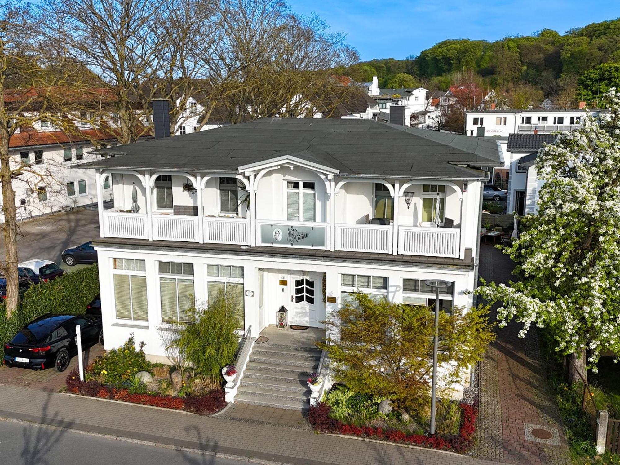 Haus Mozart Fewo Mit Balkon บินซ์ ภายนอก รูปภาพ